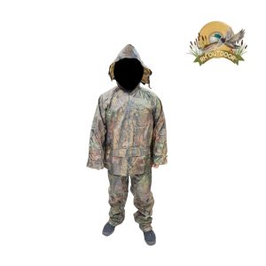 Traje impermeable camuflado